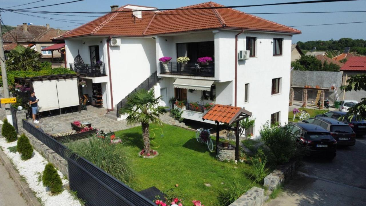 Belov Rooms And Apartments Demir Kapija Eksteriør billede
