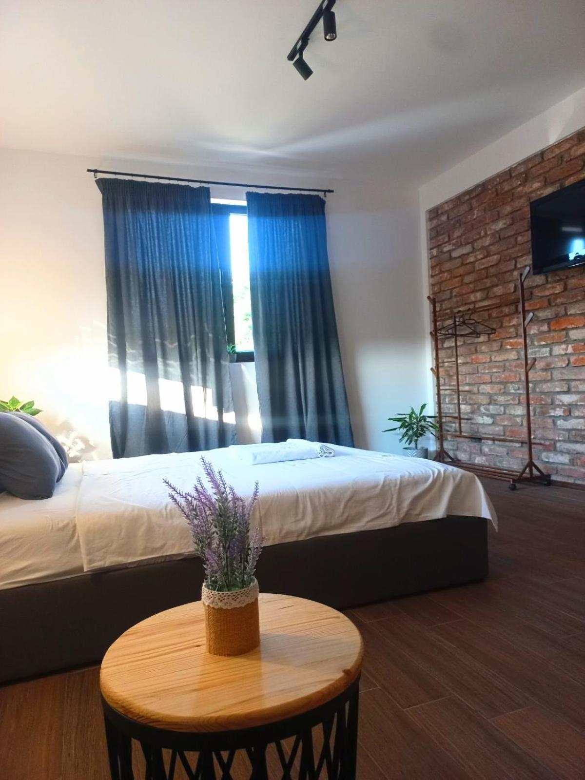 Belov Rooms And Apartments Demir Kapija Eksteriør billede